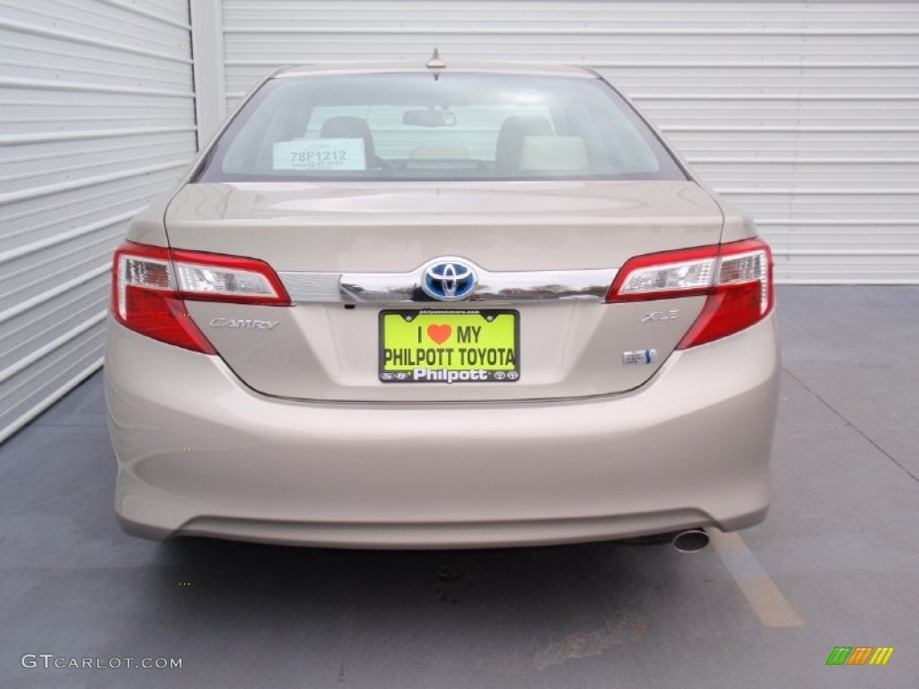 2014 Camry Hybrid XLE - Champagne Mica / Ivory photo #5