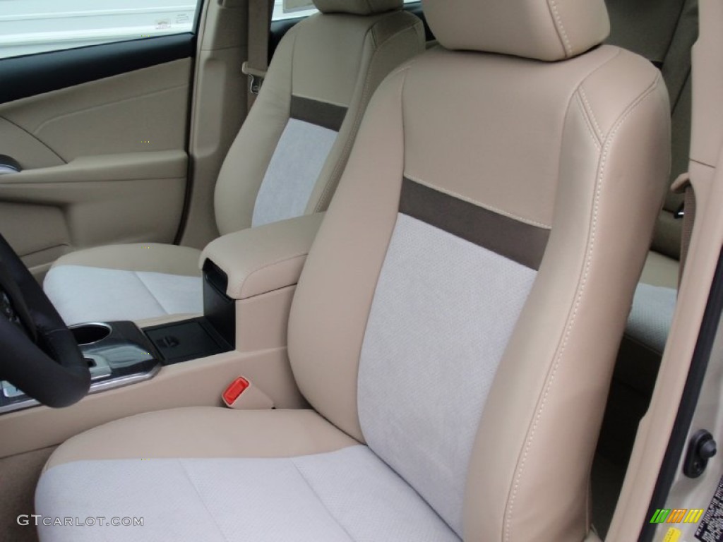 2014 Camry Hybrid XLE - Champagne Mica / Ivory photo #27
