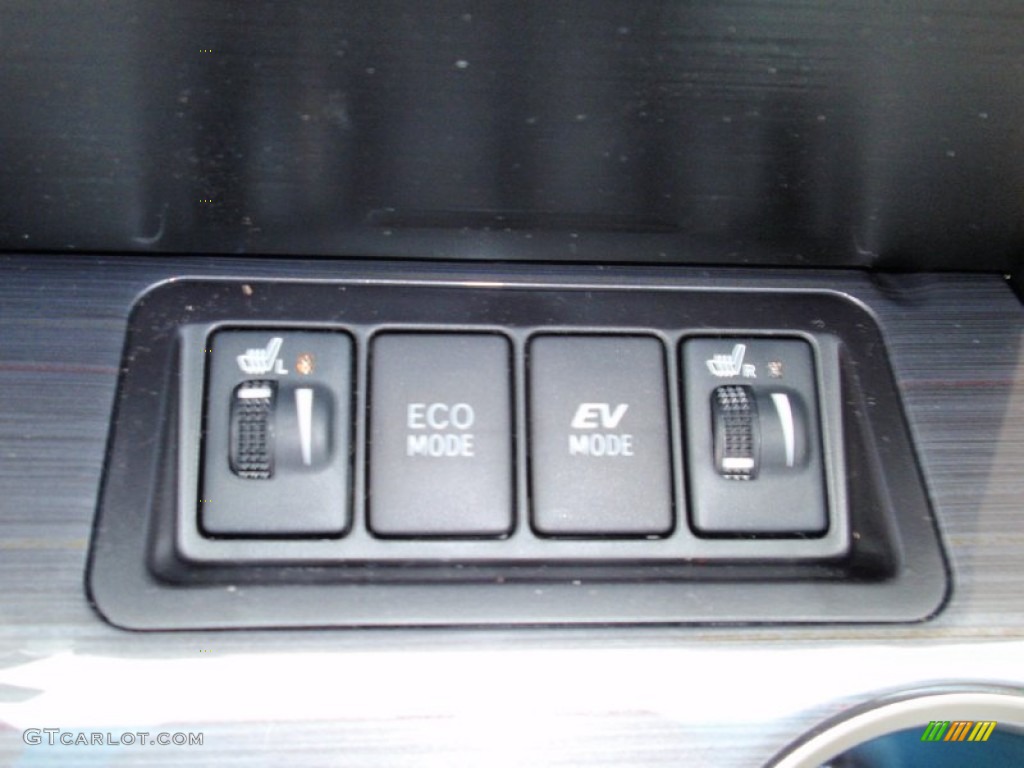 2014 Camry Hybrid XLE - Champagne Mica / Ivory photo #32