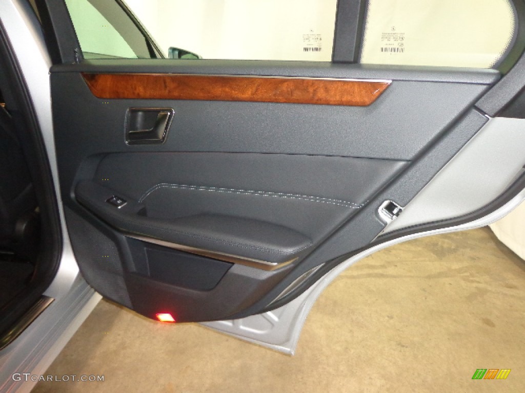 2014 E 350 4Matic Sedan - Iridium Silver Metallic / Black photo #36