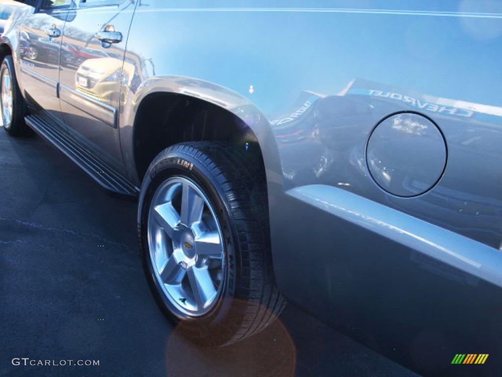 2009 Avalanche LT 4x4 - Graystone Metallic / Light Titanium photo #4