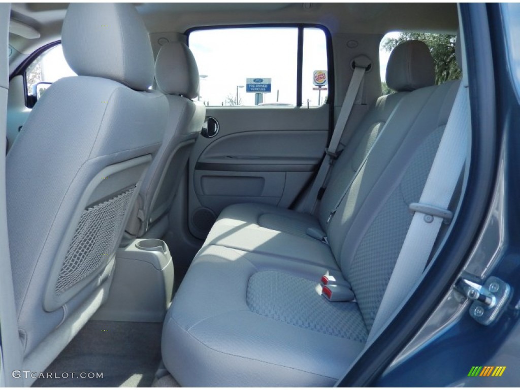 2009 HHR LT - Dark Gray Metallic / Gray photo #16