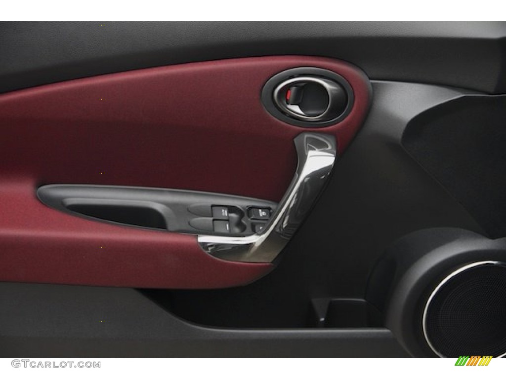 2014 Honda CR-Z EX Hybrid Black/Red Door Panel Photo #90136789