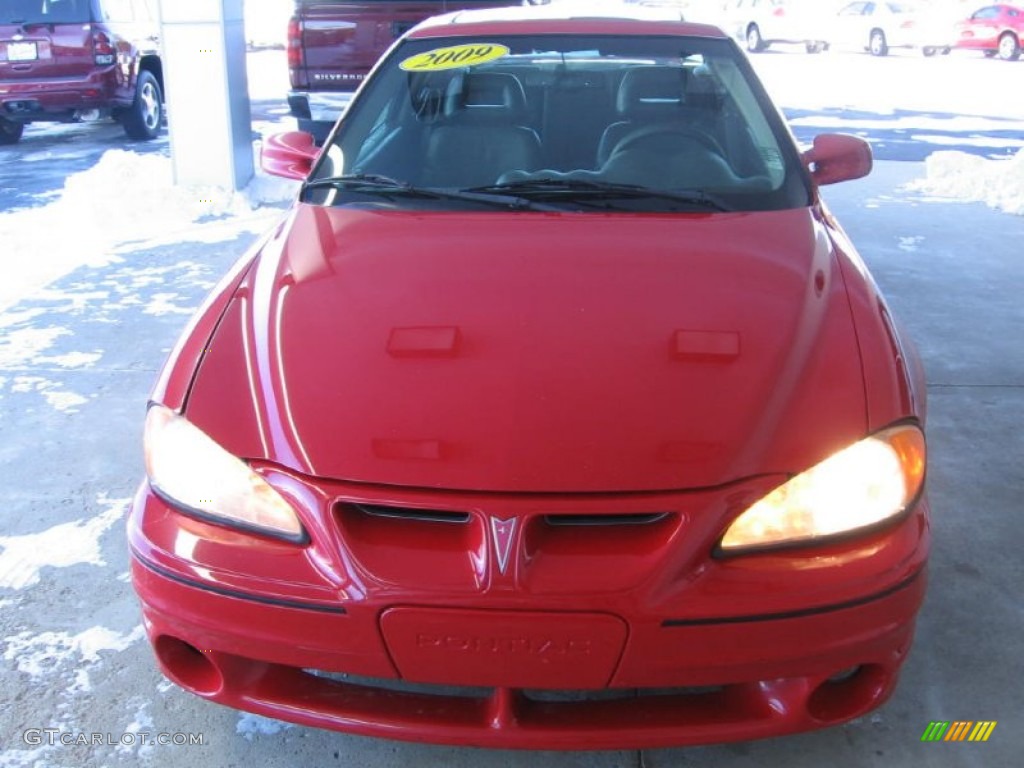 2000 Grand Am GT Coupe - Bright Red / Dark Pewter photo #18