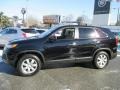 Ebony Black - Sorento LX Photo No. 3