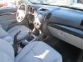 Ebony Black - Sorento LX Photo No. 16