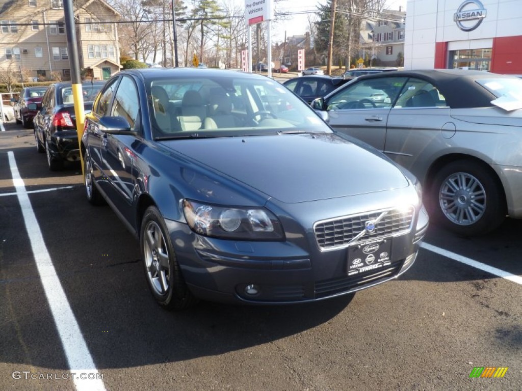 2005 S40 T5 AWD - Barents Blue Metallic / Taupe/Light Taupe photo #1