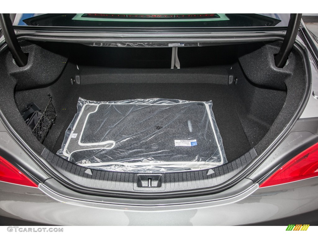 2014 Mercedes-Benz CLA 250 Trunk Photos