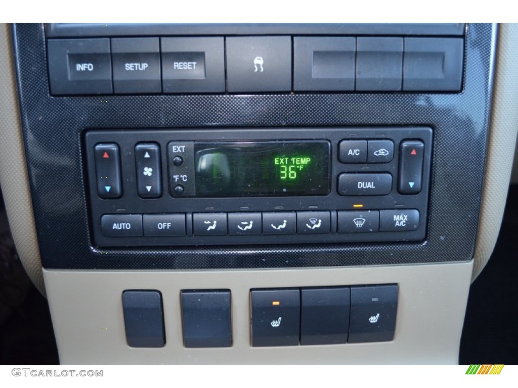 2008 Ford Explorer Sport Trac Limited Controls Photo #90150121