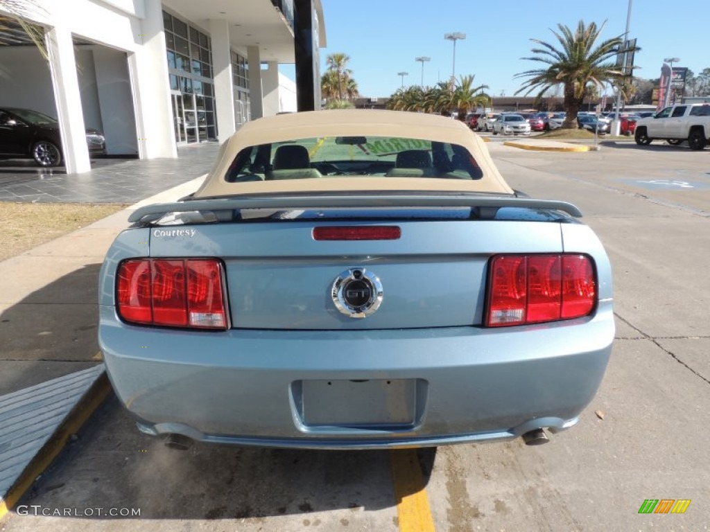 2006 Mustang GT Premium Convertible - Windveil Blue Metallic / Light Parchment photo #5