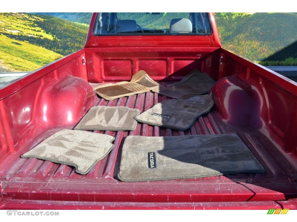 2003 Tacoma V6 Xtracab 4x4 - Impulse Red Pearl / Oak photo #23