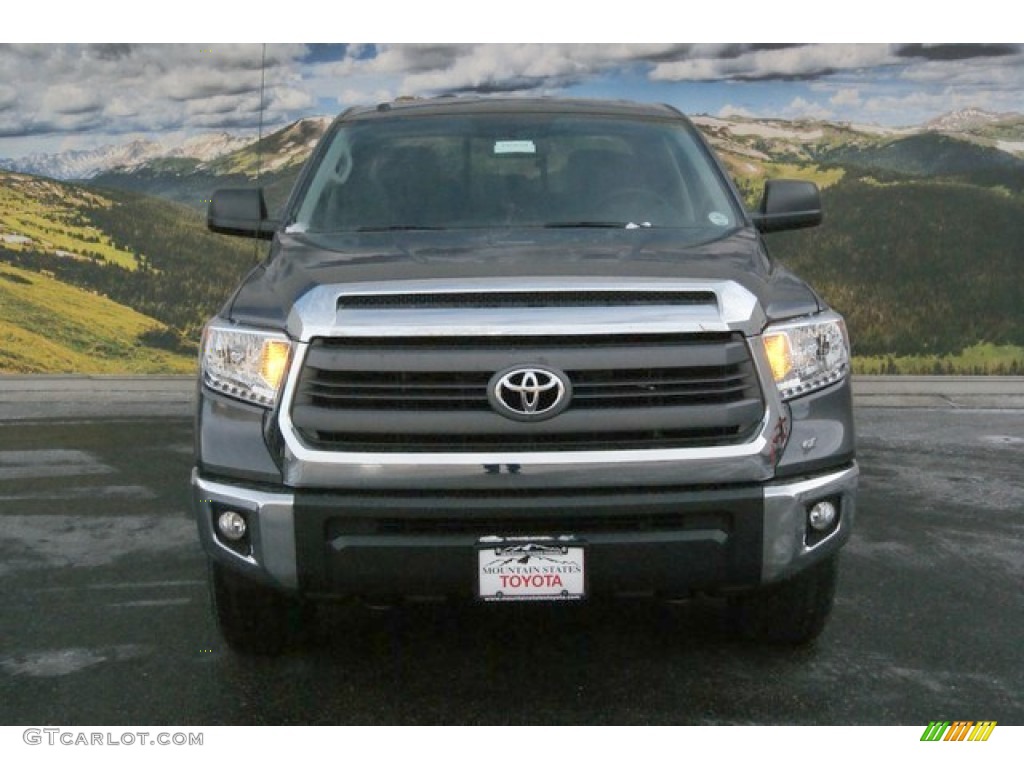 2014 Tundra SR5 Double Cab 4x4 - Magnetic Gray Metallic / Black photo #2