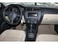 Candy White - Jetta SE Sedan Photo No. 25
