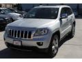 Bright Silver Metallic - Grand Cherokee Overland Photo No. 3