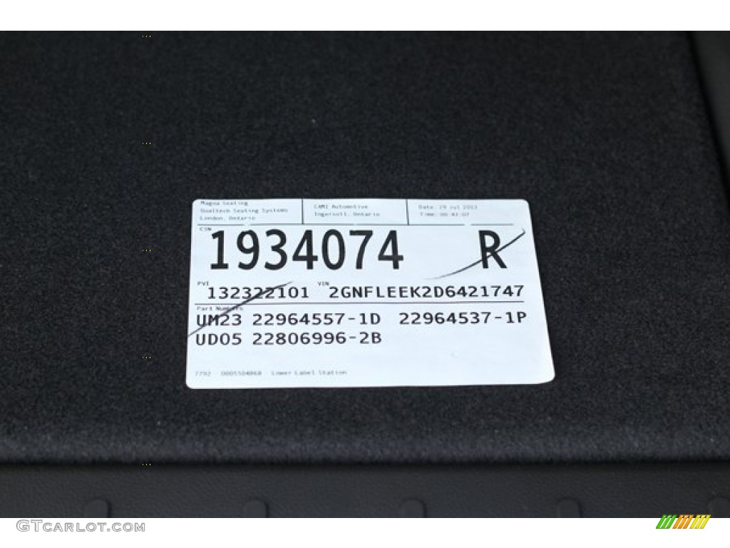 2013 Equinox LT AWD - Summit White / Light Titanium/Jet Black photo #22