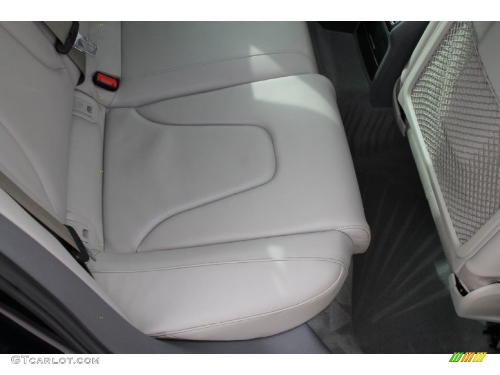 2009 A4 2.0T Premium quattro Sedan - Aruba Blue Pearl Effect / Light Grey photo #29