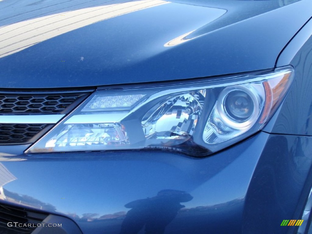 2014 RAV4 XLE - Shoreline Blue Pearl / Black photo #9