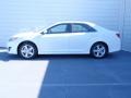 2014 Super White Toyota Camry SE  photo #6