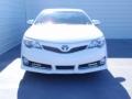 2014 Super White Toyota Camry SE  photo #8