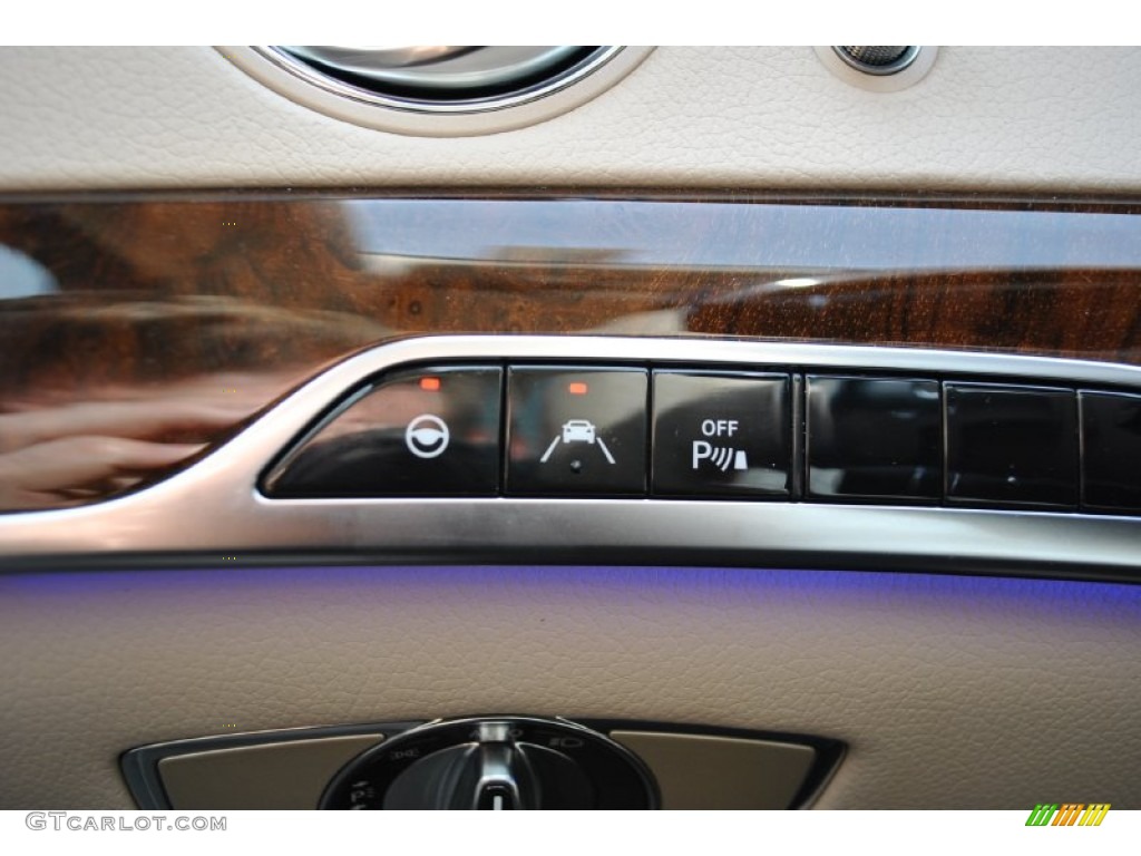 2014 Mercedes-Benz S 550 Sedan Controls Photo #90177883