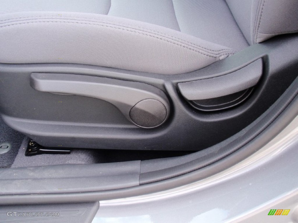 2014 Elantra SE Sedan - Gray / Gray photo #26