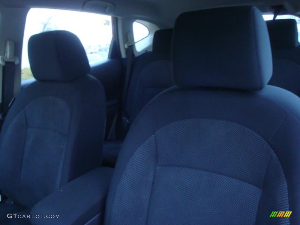 2011 Rogue S AWD - Cayenne Red / Black photo #15
