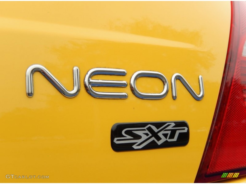 2004 Dodge Neon SXT Marks and Logos Photo #90187691