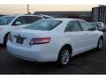 Super White - Camry XLE Photo No. 4