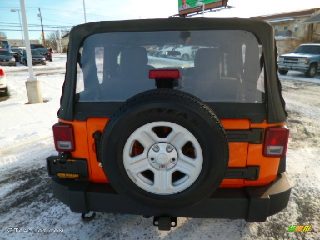 2012 Wrangler Sport 4x4 - Crush Orange / Black photo #10