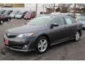 Magnetic Gray Metallic - Camry SE Photo No. 3
