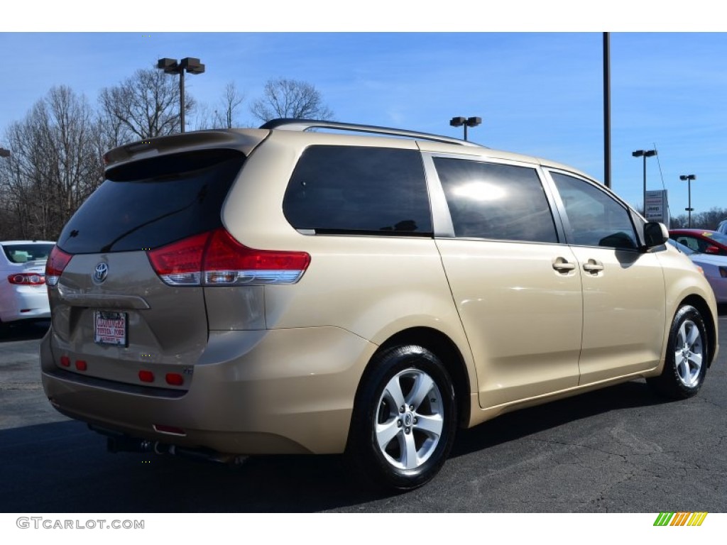 2011 Sienna LE - Sandy Beach Metallic / Bisque photo #4