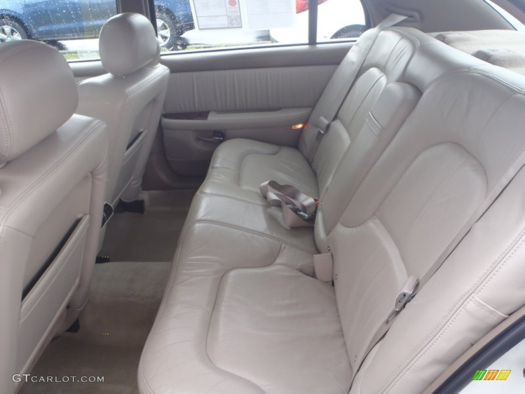 Light Cashmere Interior 2004 Buick Park Avenue Standard Park Avenue Model Photo #90191282