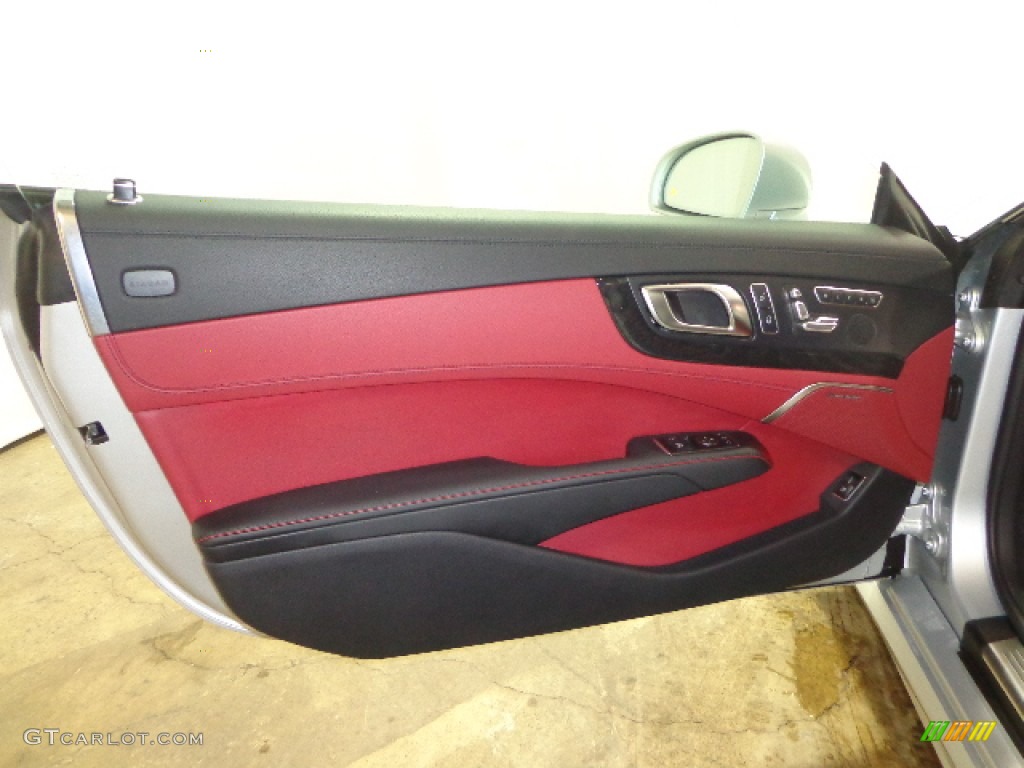 2013 Mercedes-Benz SL 550 Roadster Red/Black Door Panel Photo #90191966