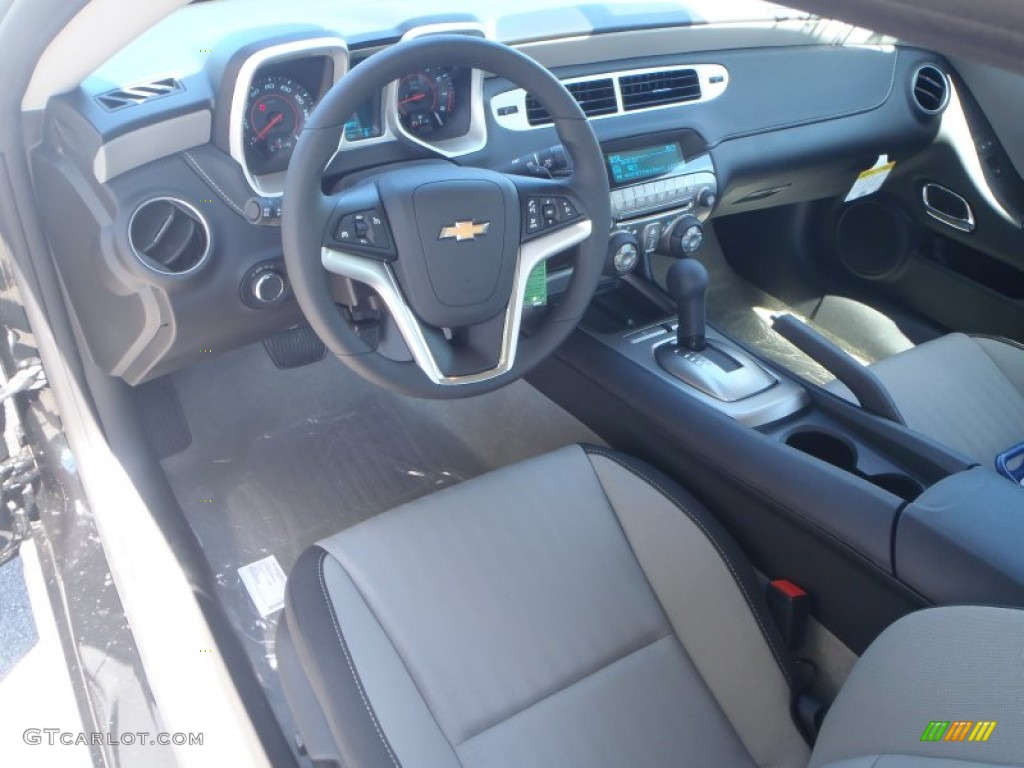 Gray Interior 2014 Chevrolet Camaro LS Coupe Photo #90192401
