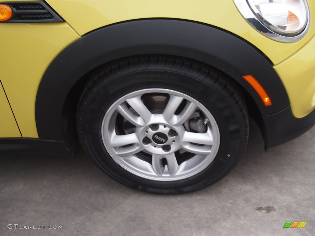 2011 Cooper Hardtop - Interchange Yellow / Carbon Black photo #2