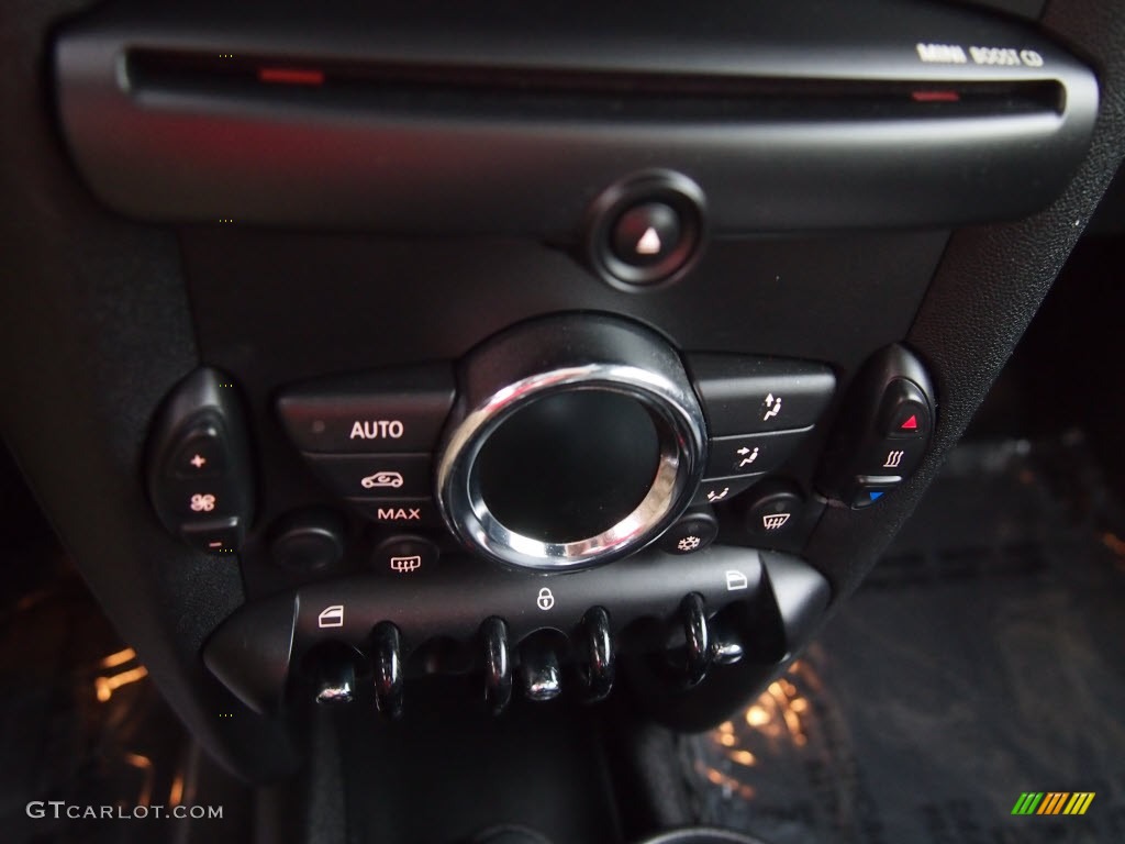 2011 Cooper Hardtop - Interchange Yellow / Carbon Black photo #24