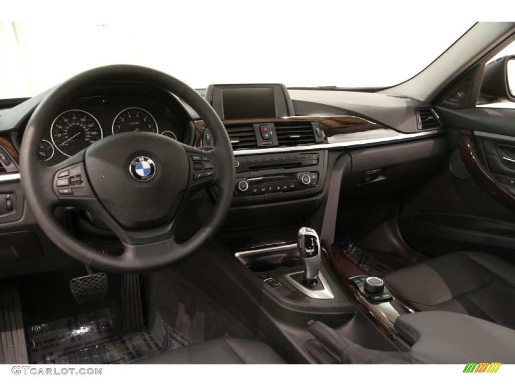 Black Interior 2013 BMW 3 Series 335i xDrive Sedan Photo #90203576