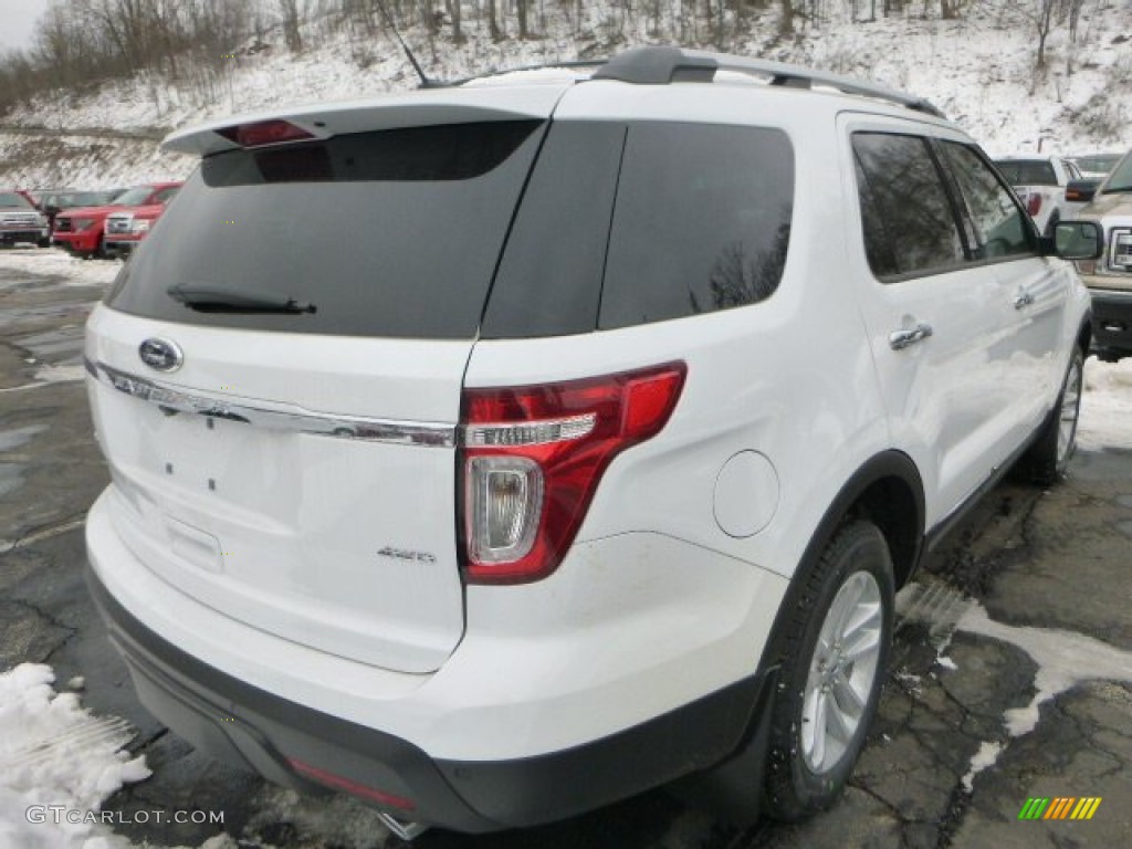 2014 Explorer XLT 4WD - Oxford White / Medium Light Stone photo #2