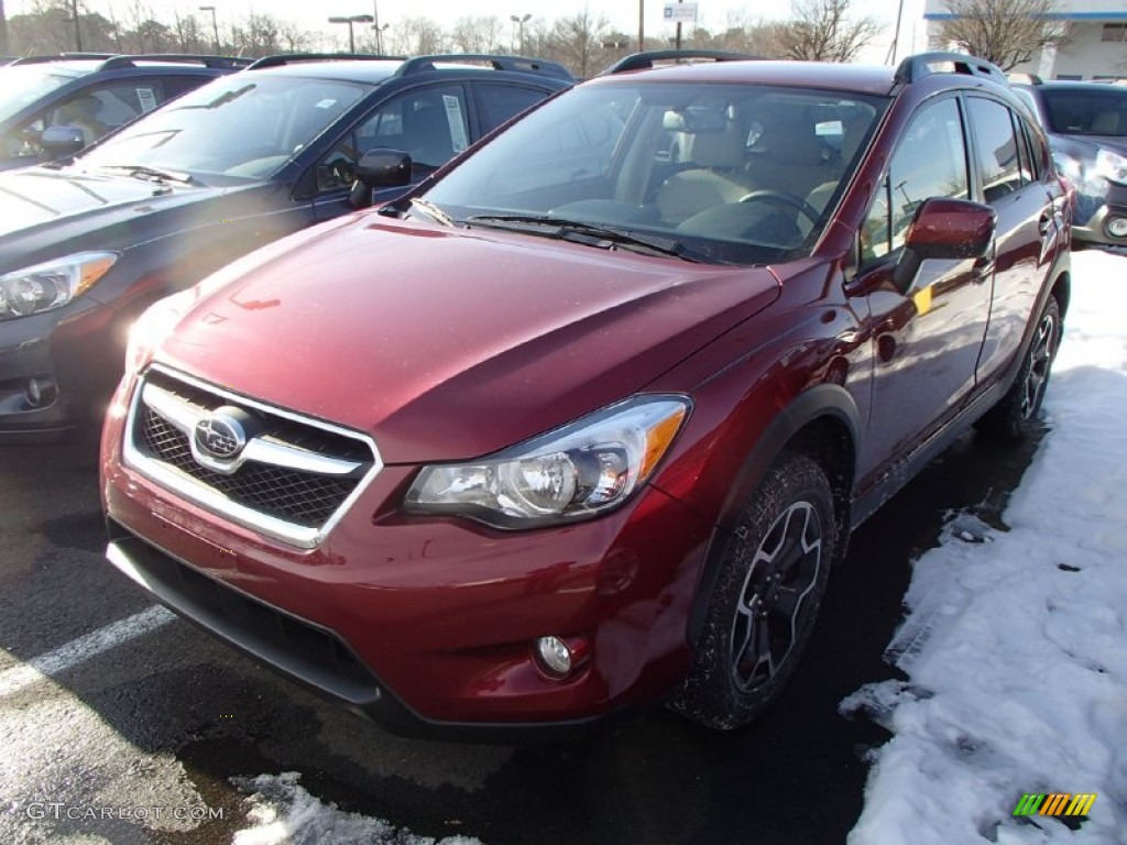 2014 XV Crosstrek 2.0i Limited - Venetian Red Pearl / Ivory photo #1