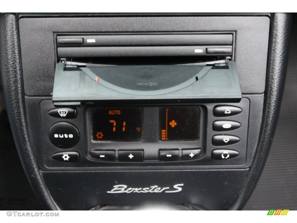 2002 Porsche Boxster S Controls Photo #90212522