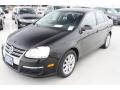 Black - Jetta SE Sedan Photo No. 3