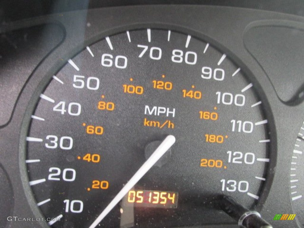 2003 VUE AWD - Orange / Light Tan photo #20