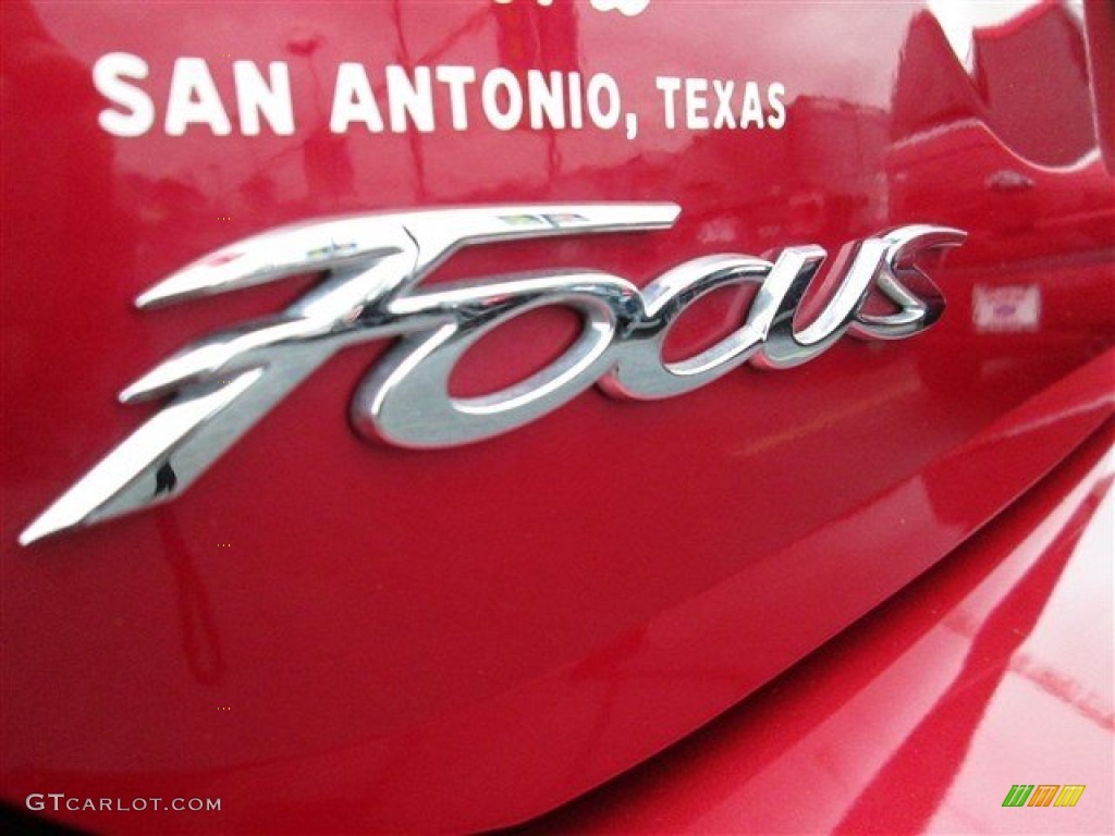 2012 Focus SE Sport Sedan - Red Candy Metallic / Two-Tone Sport photo #6