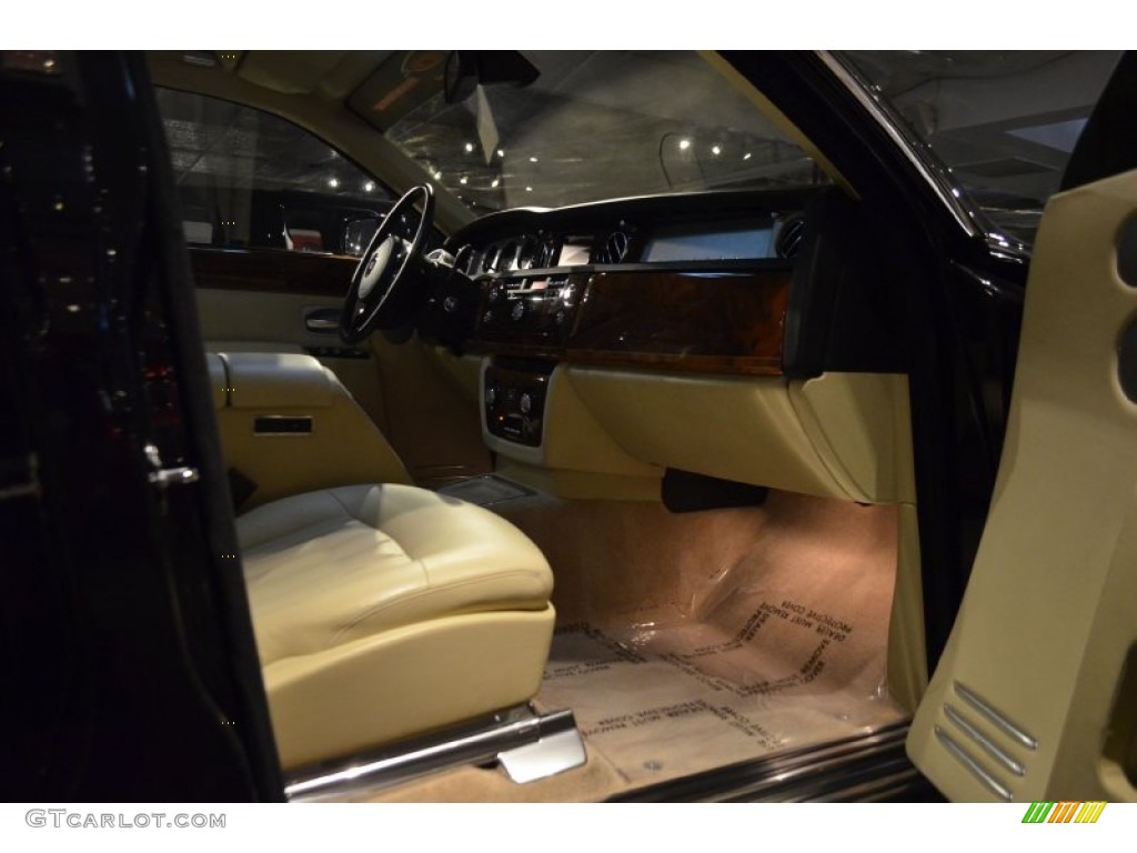 2005 Phantom  - Blue Velvet / Cornsilk photo #22