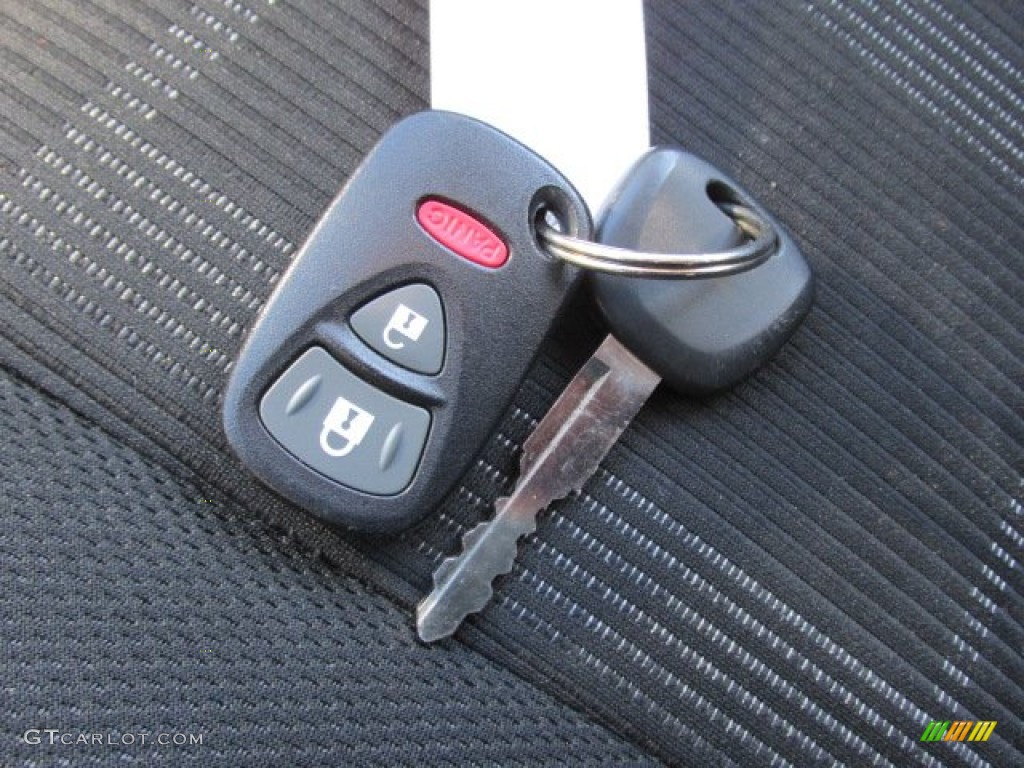 2012 Suzuki SX4 Crossover AWD Keys Photos