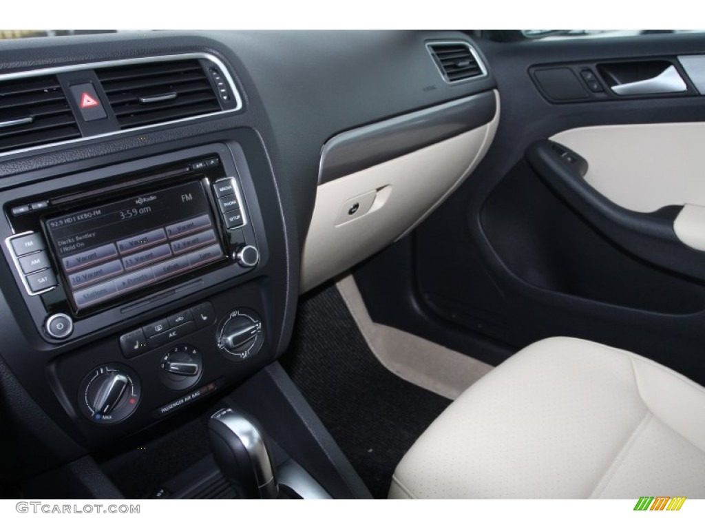 2014 Jetta TDI Sedan - Tempest Blue Metallic / Cornsilk Beige photo #17