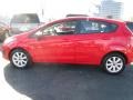 Race Red - Fiesta SE Hatchback Photo No. 3