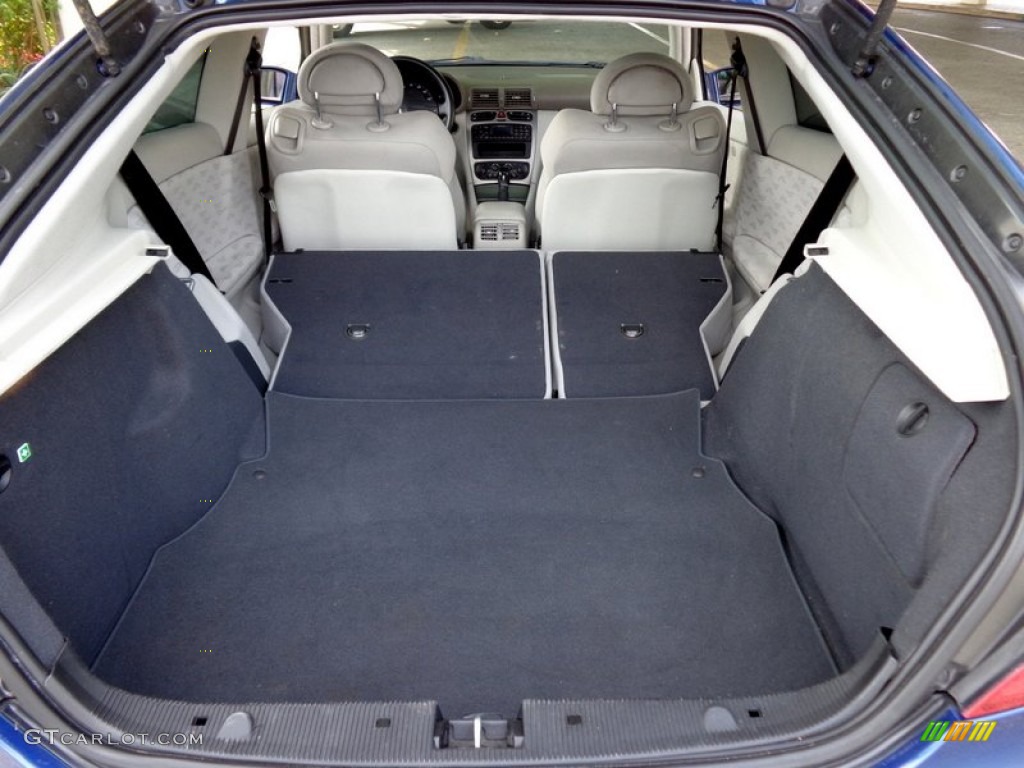 2002 Mercedes-Benz C 230 Kompressor Coupe Trunk Photo #90220735