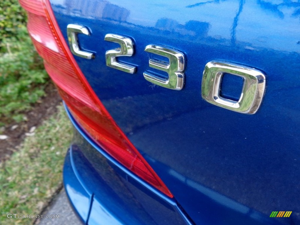 2002 Mercedes-Benz C 230 Kompressor Coupe Marks and Logos Photos
