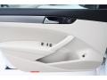 Candy White - Passat TDI SE Photo No. 14